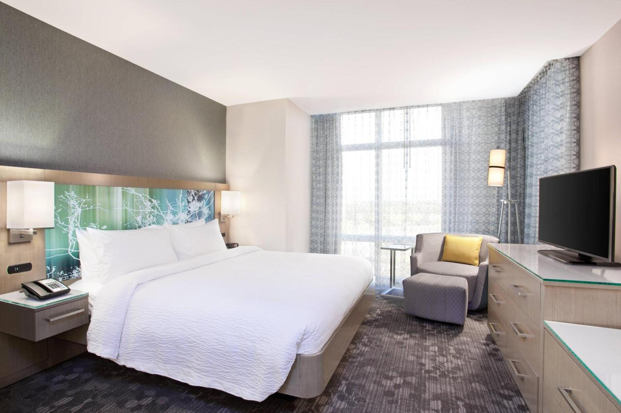 Courtyard By Marriott Orlando South/Grande Lakes Area Bagian luar foto