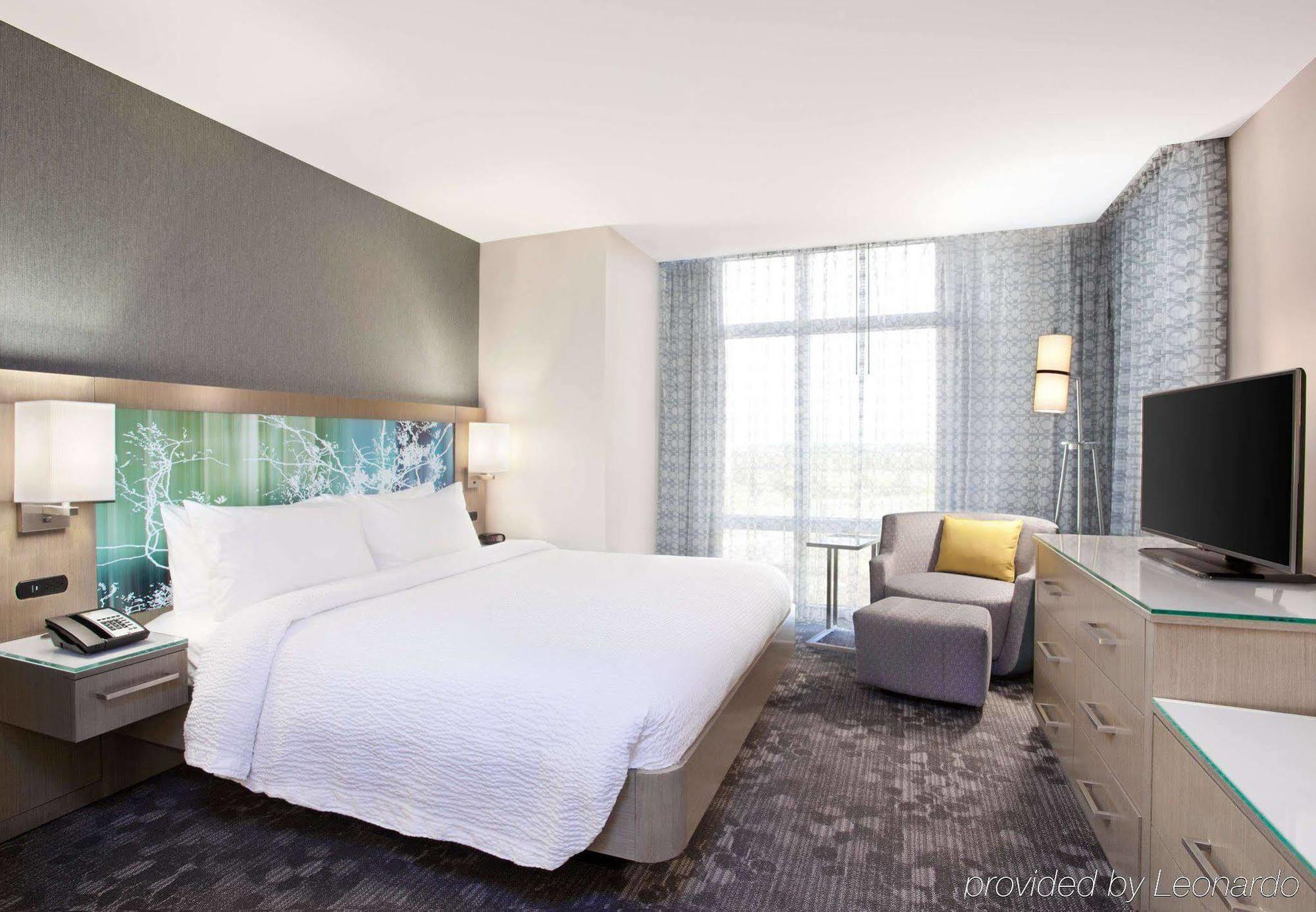 Courtyard By Marriott Orlando South/Grande Lakes Area Bagian luar foto